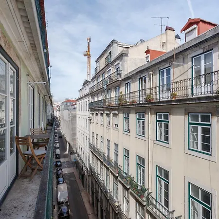 Bedroom In Shared House In Chiado - Historic Center Of Alloggio in famiglia *